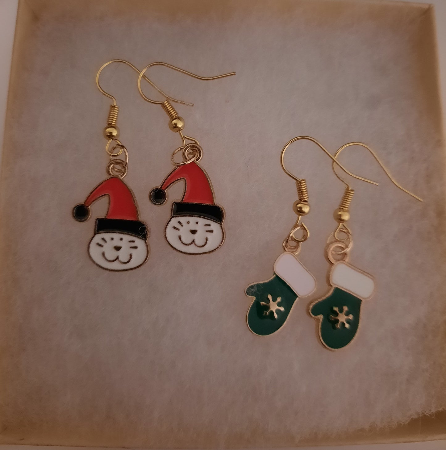 Christmas Kittens and Mittens Earring Set