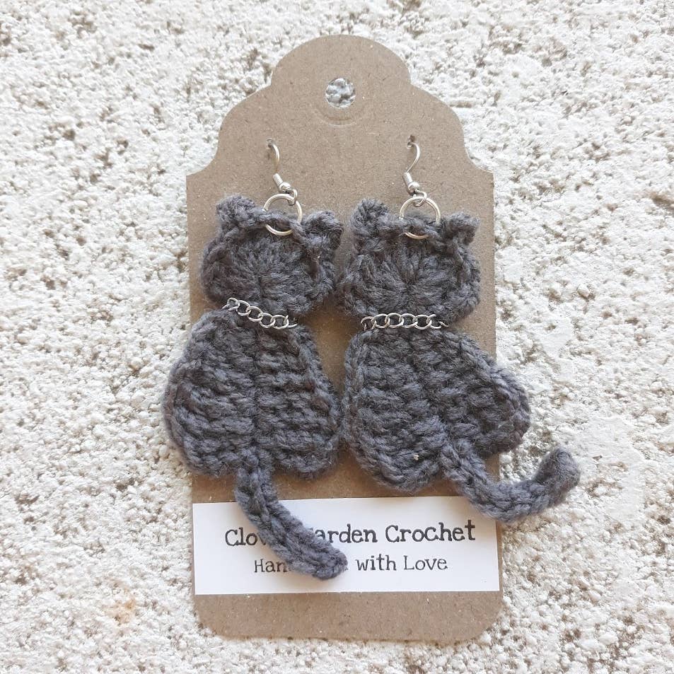Crochet Cat or Fat Bottomed Kitten Kitty Earrings