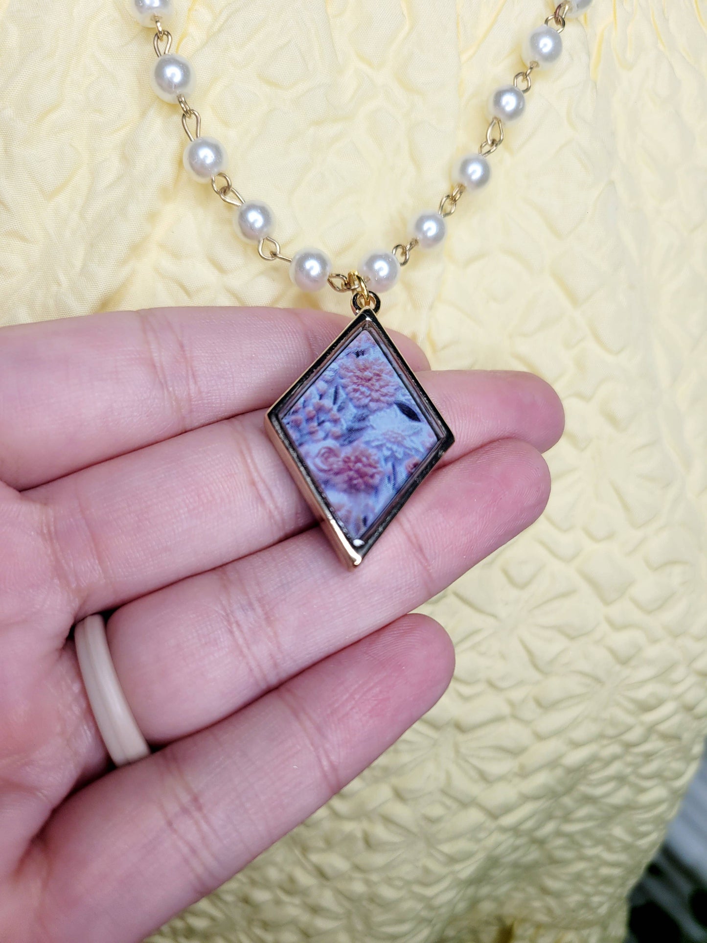 Blooming Gold Diamond & Pearl Necklace