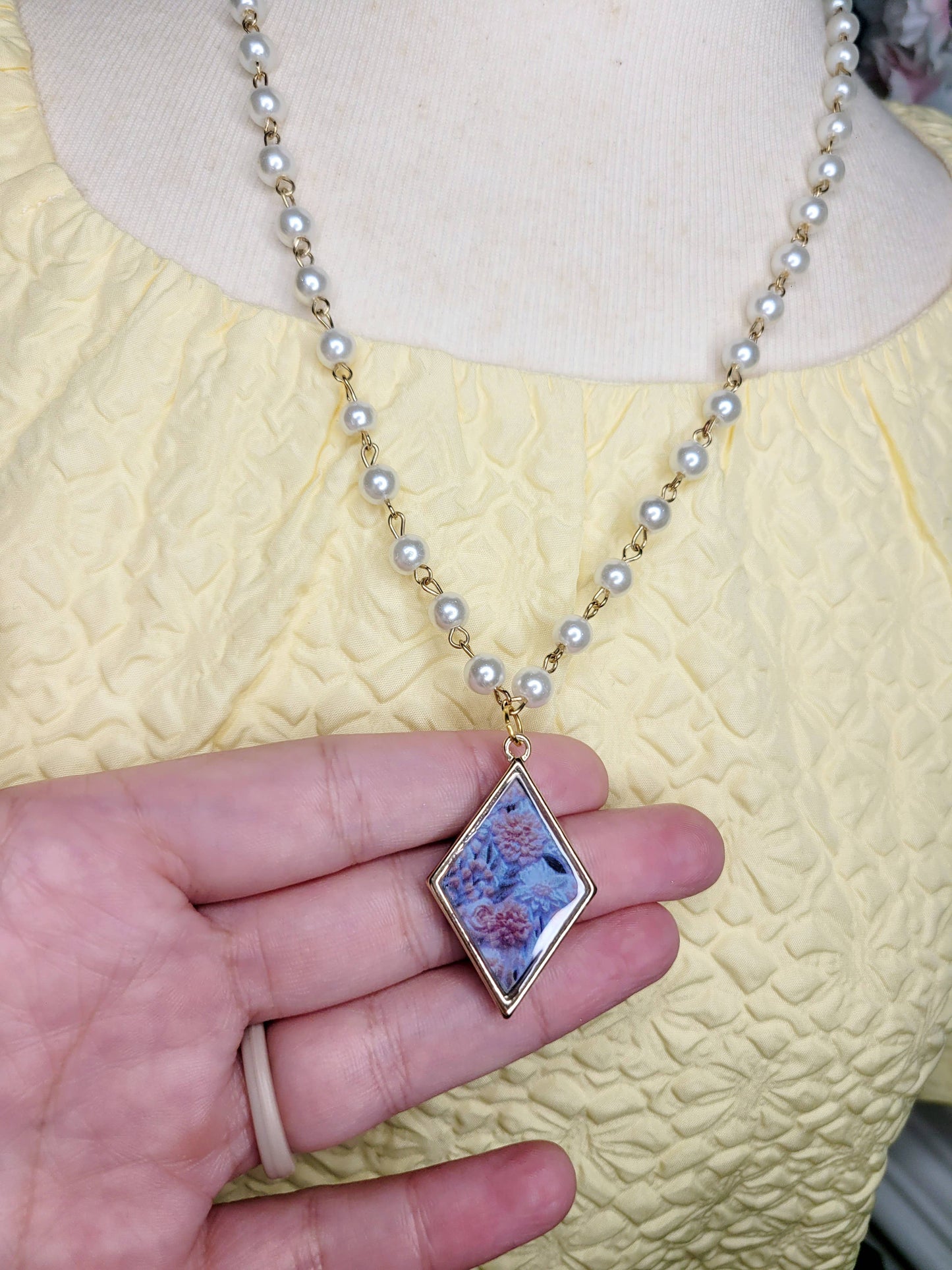 Blooming Gold Diamond & Pearl Necklace