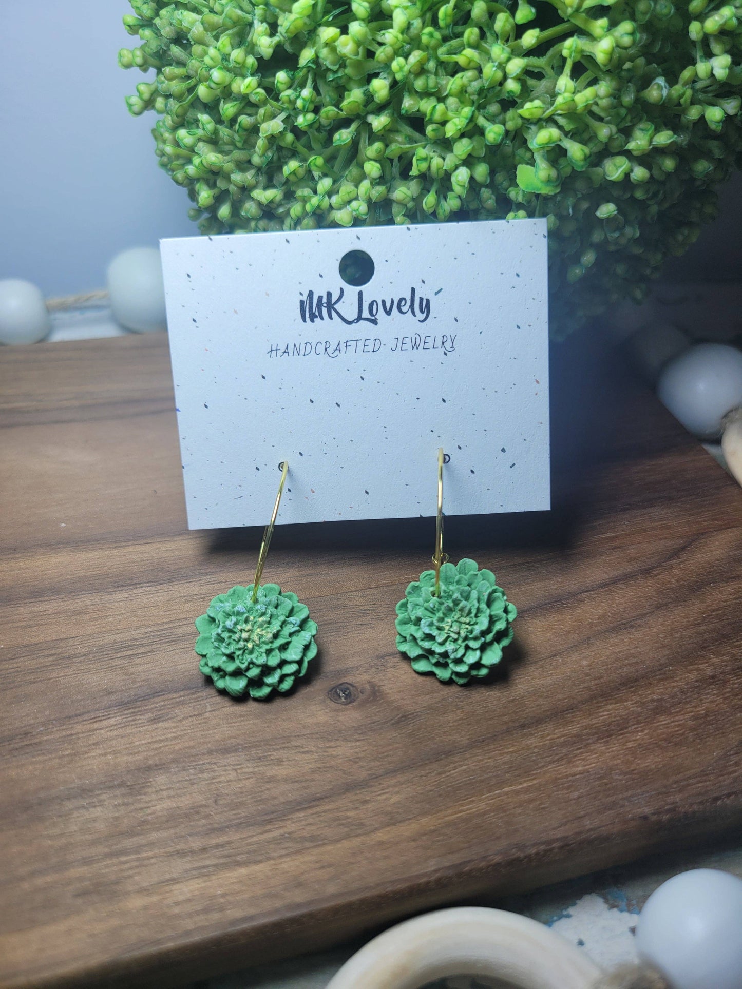 Dahlia Hoops